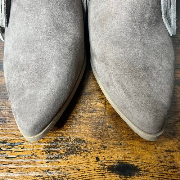 Betseyville by Betsey Johnson Leather Fringe Ankle Boots Sz 10 Western Festival - Picture 9 of 11